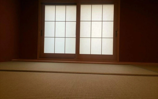 Komatsu Ryokan – Guest Rooms – Tokyo