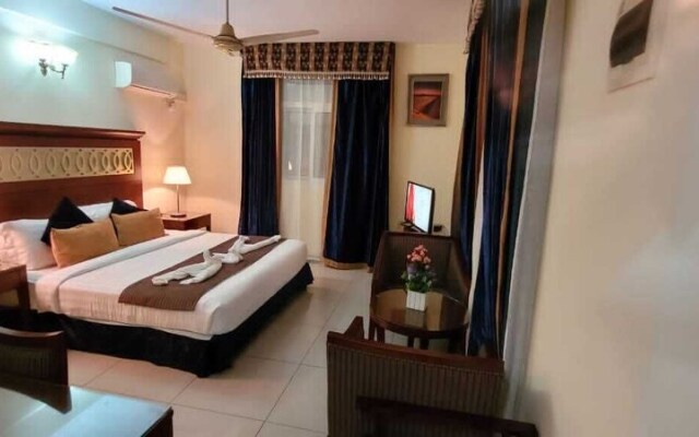 Ras Dika Hotel