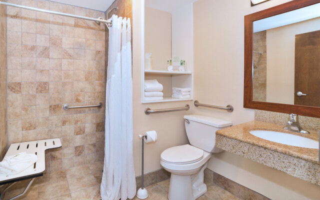 Comfort Inn Lancaster - Rockvale Outlets