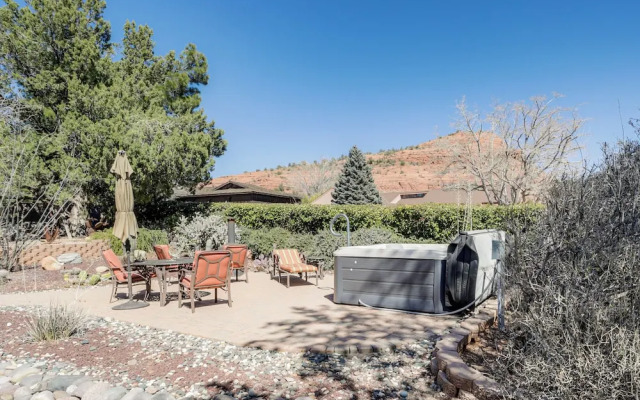 Stunning Sedona Views: Spa, Firepit & Stargazing