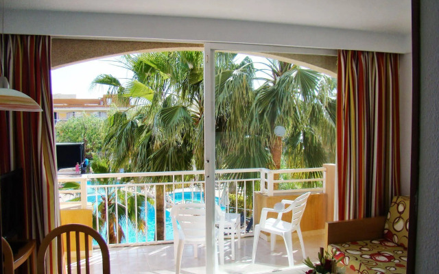 Club Simo Aparthotel