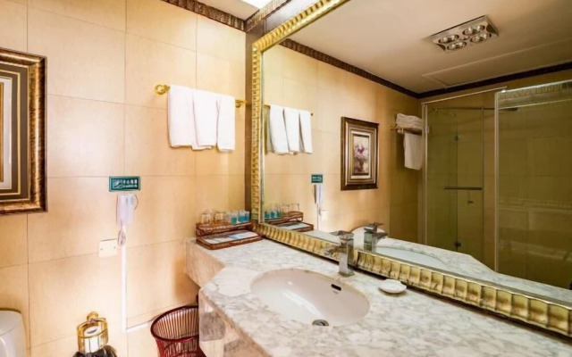 Tongliao Hotel