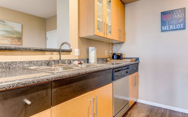 Moved Out - Ten01 2231