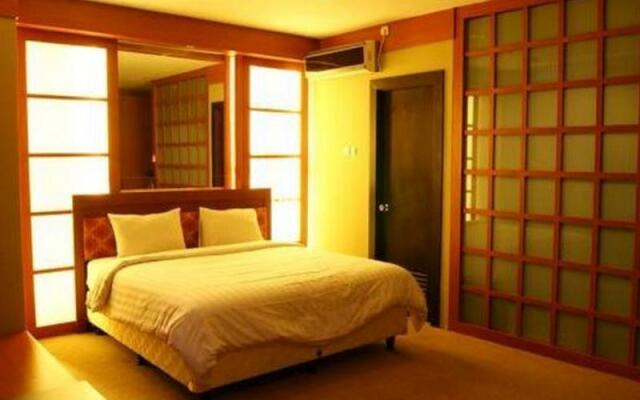 Twin Hotel