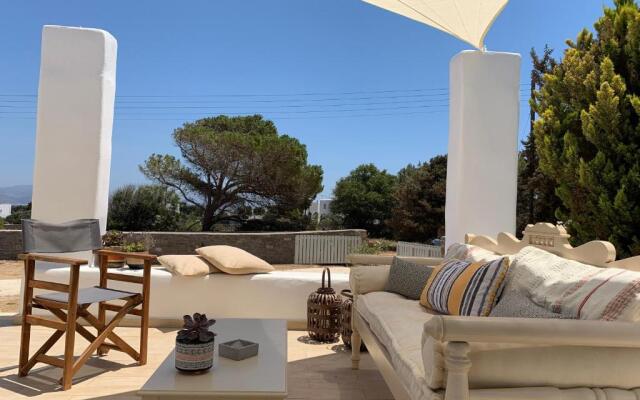 Rosemary Residence in Ampelas. 3 bedroom house