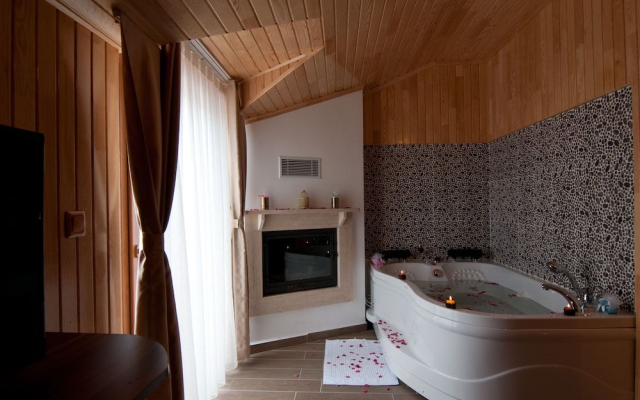 Defne Hotel