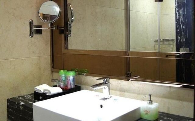 Yuehua Hotel