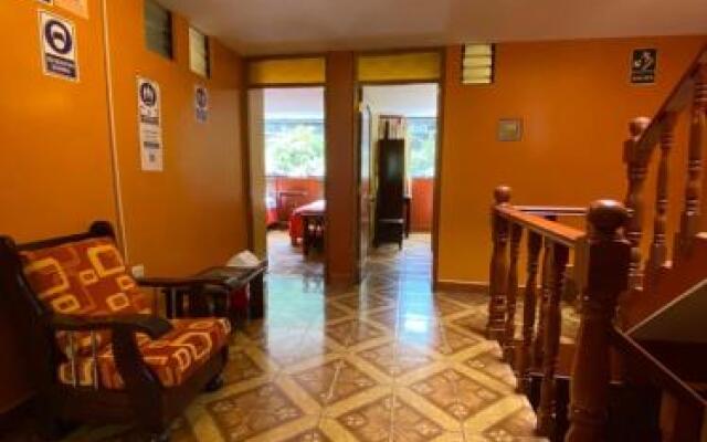 Adelas Hostal
