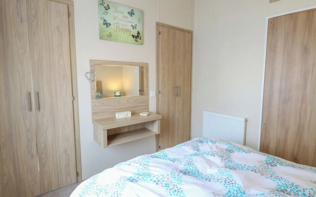 21 Norman Drive Lodge