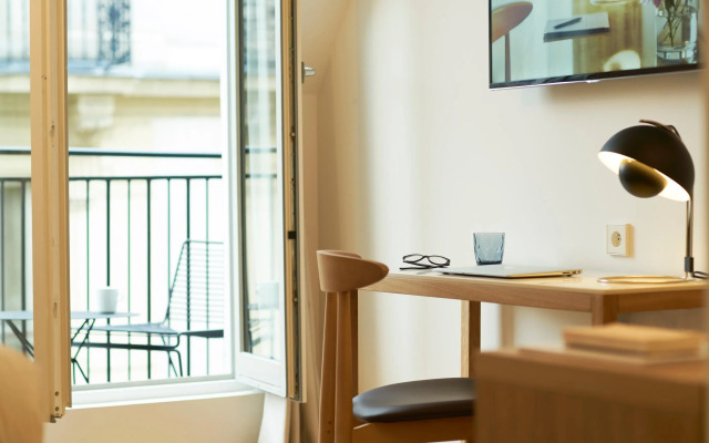 Отель 9Hotel Republique