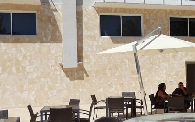 Yaque Beach Hotel