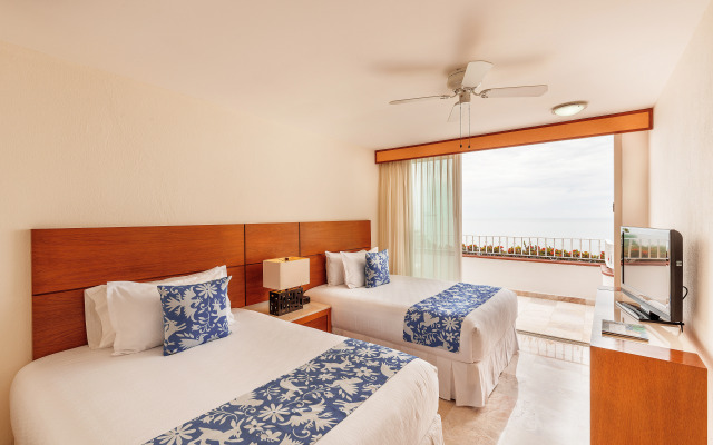 Grand Miramar All Luxury Suites & Residences