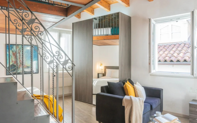 Domus 4 in Como in Como