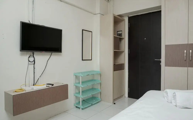 Comfortable and Homey Studio Apartment at Kebagusan City