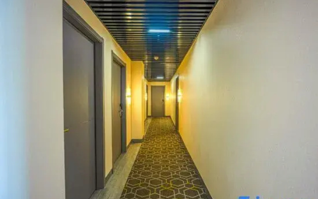 Luoding City Story Hotel