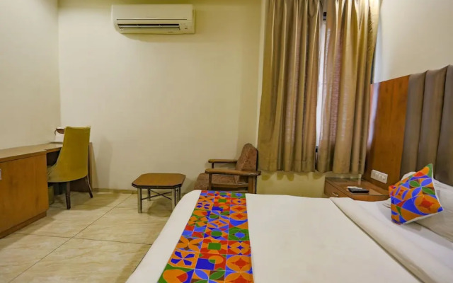 Hotel Surya