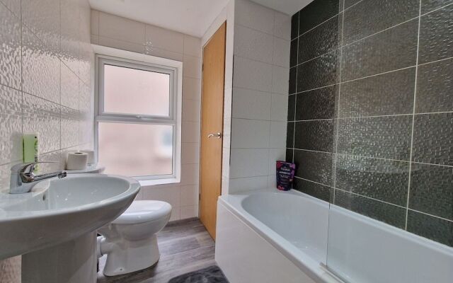 Dysa Promenade Apartments