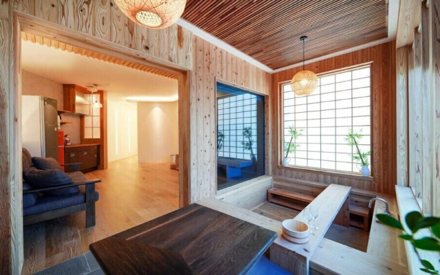 Groove-in Cafe Pension