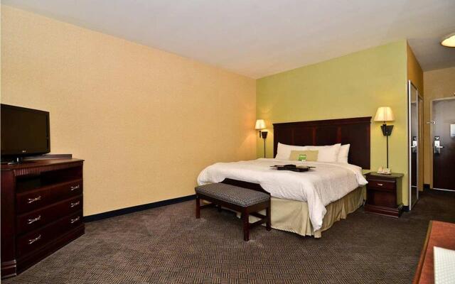 Hampton Inn & Suites Nacogdoches