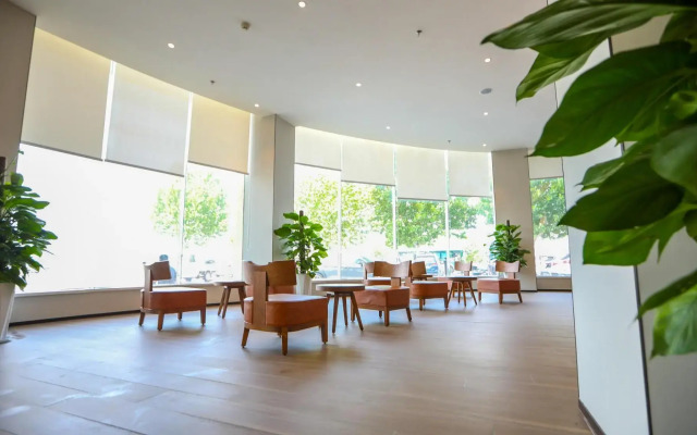 HanTing Hotel (Huaiyang Central Bus Station)