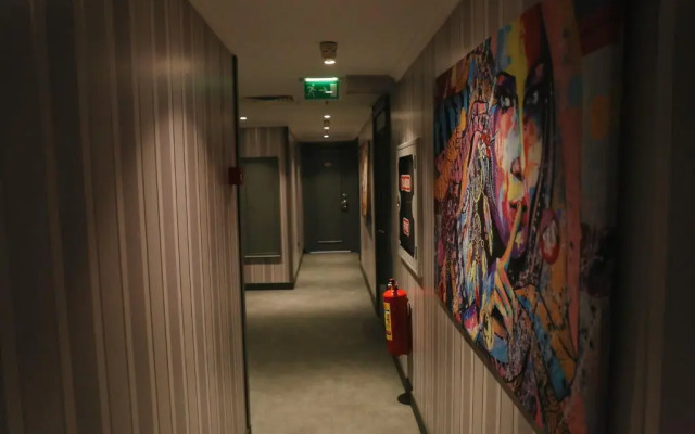 Отель Taksim Stera