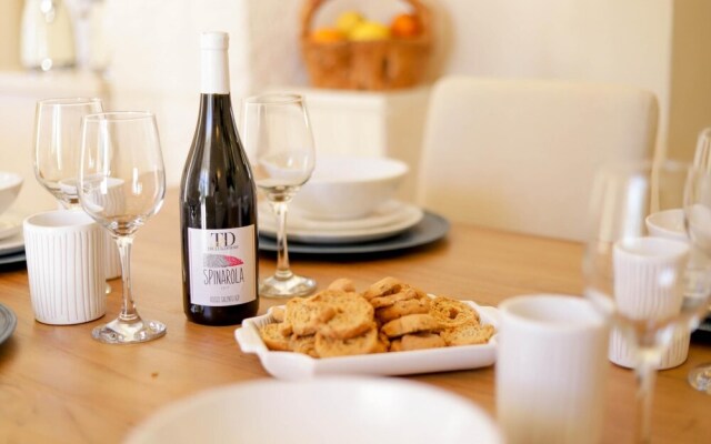 TD Trulli di Carole Renovated Trulli With Pool