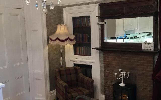 Mervue Apartment, 4 Causeway View, Portrush