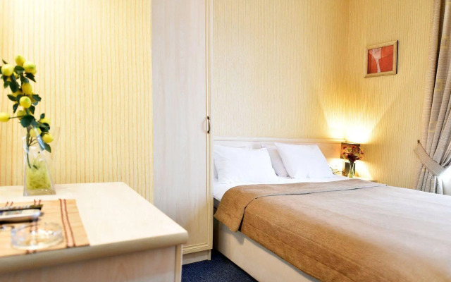 Hotel Sharden