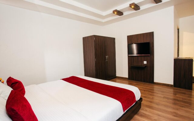 Gangaur Regency Boutique Hotel By OYO