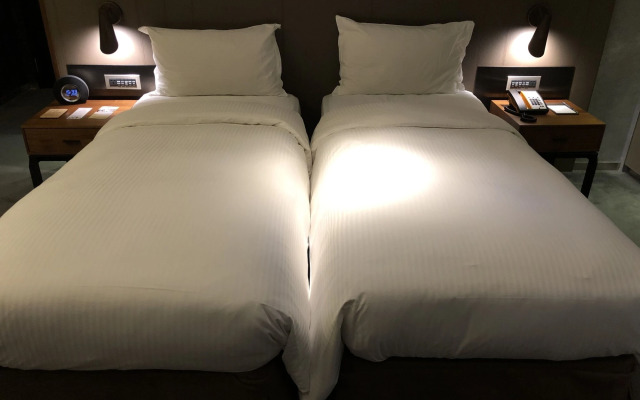 CHECK inn Taipei Nanjing