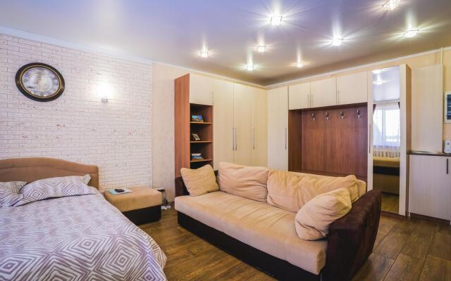 Атлант на Фридриха Энгельса