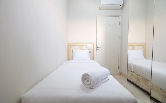 3BR near Sumarecon Mall Bekasi at The Springlake Apartment