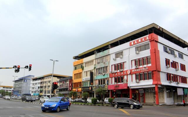 Super OYO 1173 Mandyrin Hotel