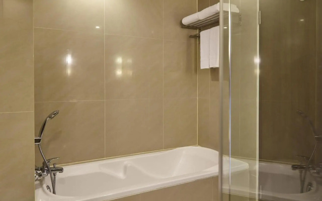 Lumen Bangkok Srinakarin