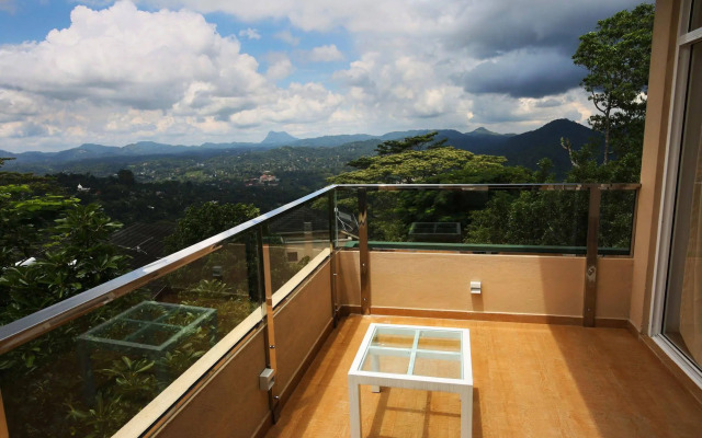 Randholee Resort & Spa