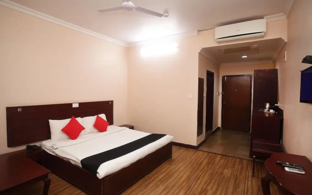 Capital O 699 Hotel Sneha
