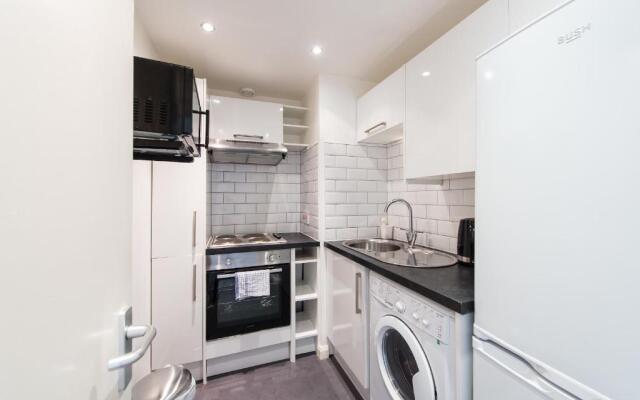 Downtown and central 1 bed in Edinburgh, sleeps 4