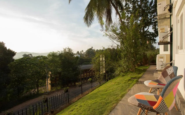Shalom Residence