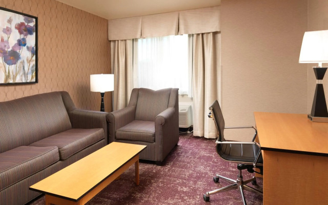 Crystal Inn Hotel & Suites West Valley City
