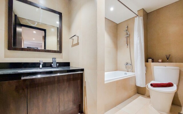 Scenic And Comfortable 2Br Branz Bsd City Apartment