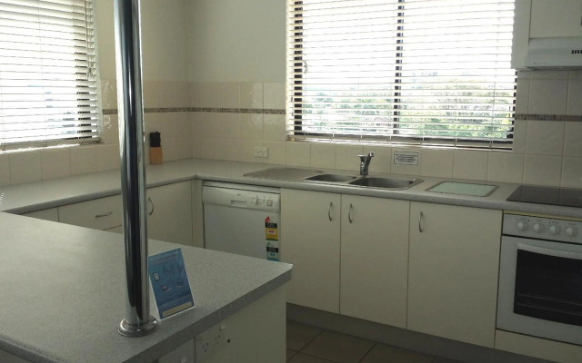 Kirribilli Riverfront Apartments