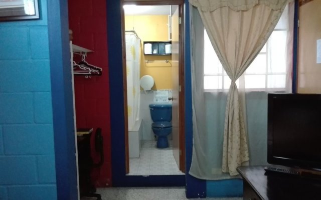 Hostal Guatefriend's - Hostel