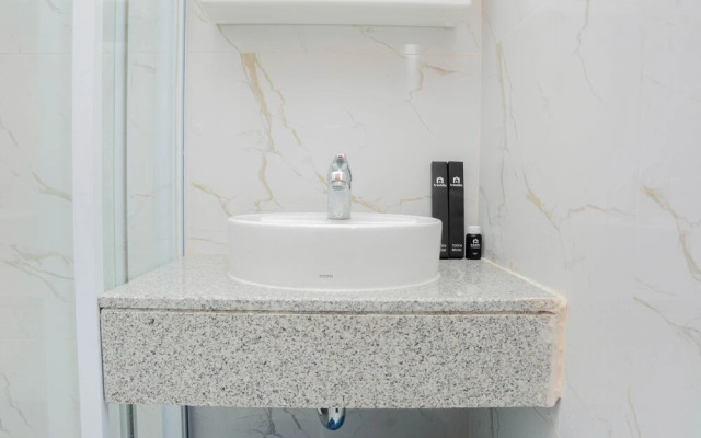 Comfy and Warm Studio Grand Kamala Lagoon Apartment