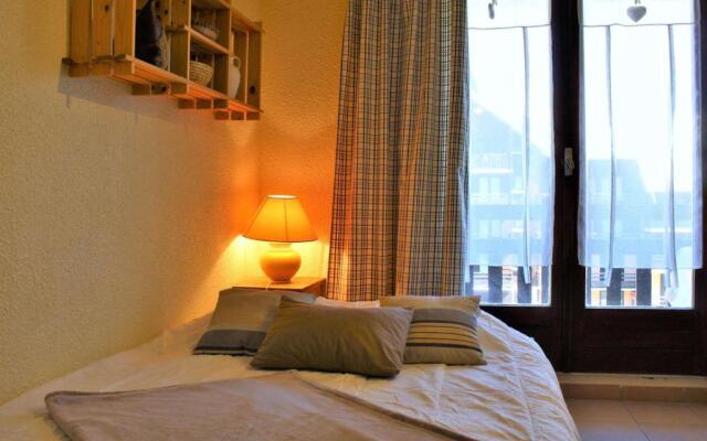 Appartement Risoul, 1 pièce, 4 personnes - FR-1-330-168