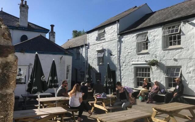 Swordfish Inn