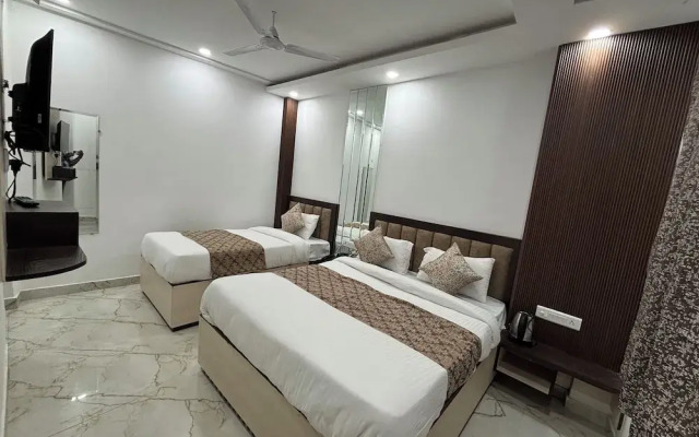 Hotel C.G International