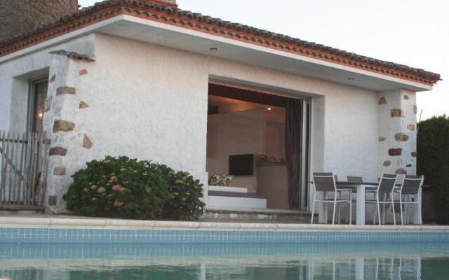 Gîte Monnières, 4 pièces, 5 personnes - FR-1-306-1164