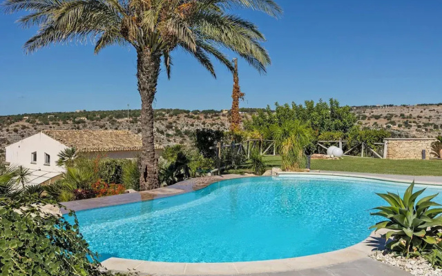 Villa Iris