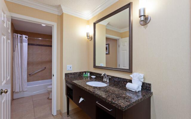 Holiday Inn Hotel & Suites San Mateo-San Francisco SFO, an IHG Hotel