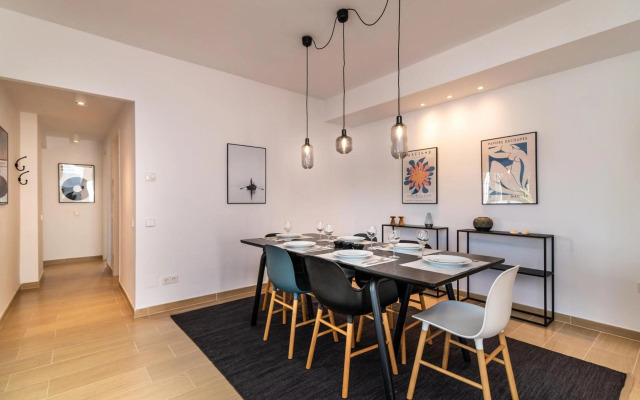 Newly renovated 3 bedroom apt next to Puerto Banús